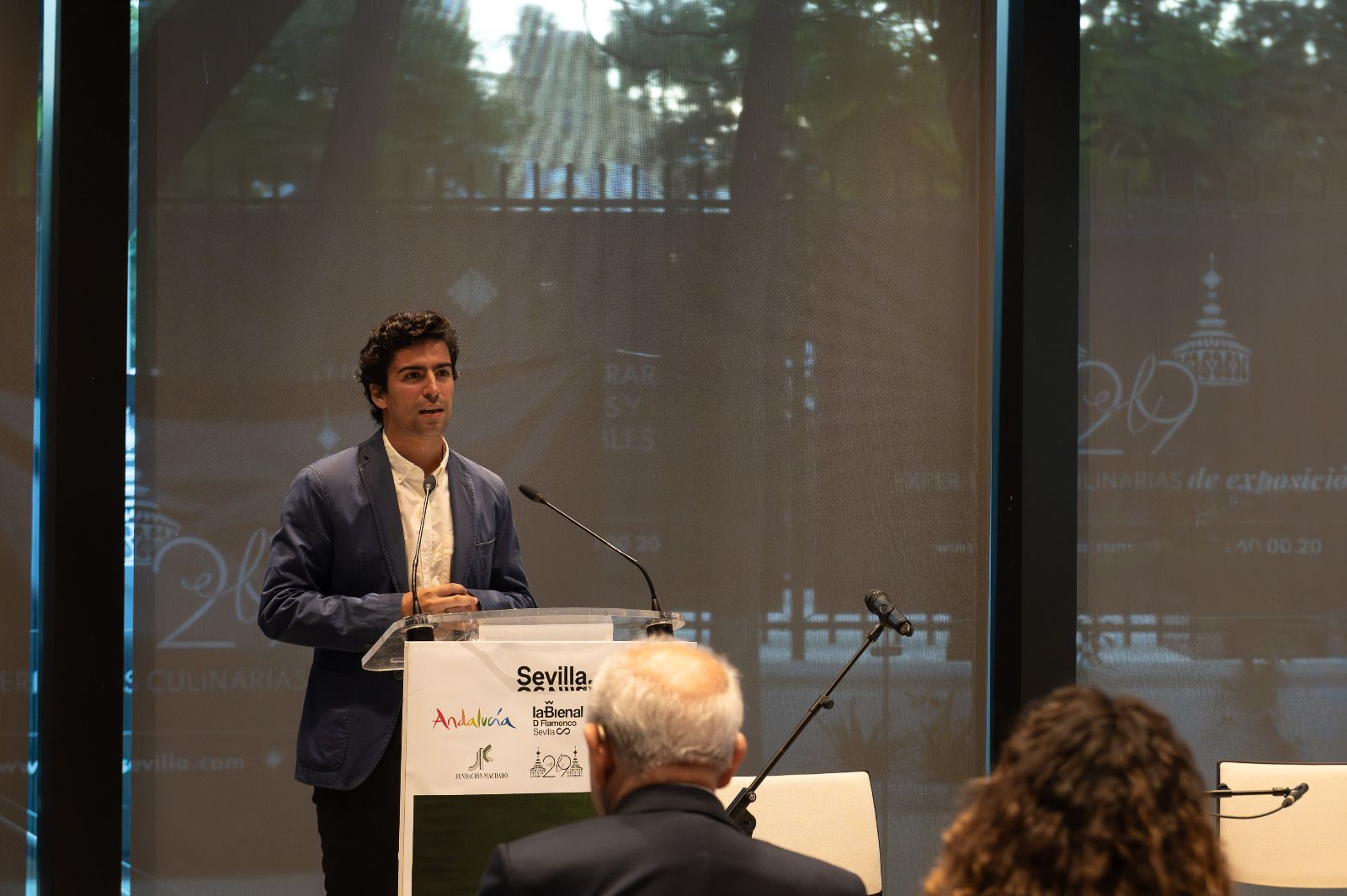 El director de La Bienal asiste a la presentación de la edición especial «Bienal de Flamenco» de la Guía Gastropass 360º