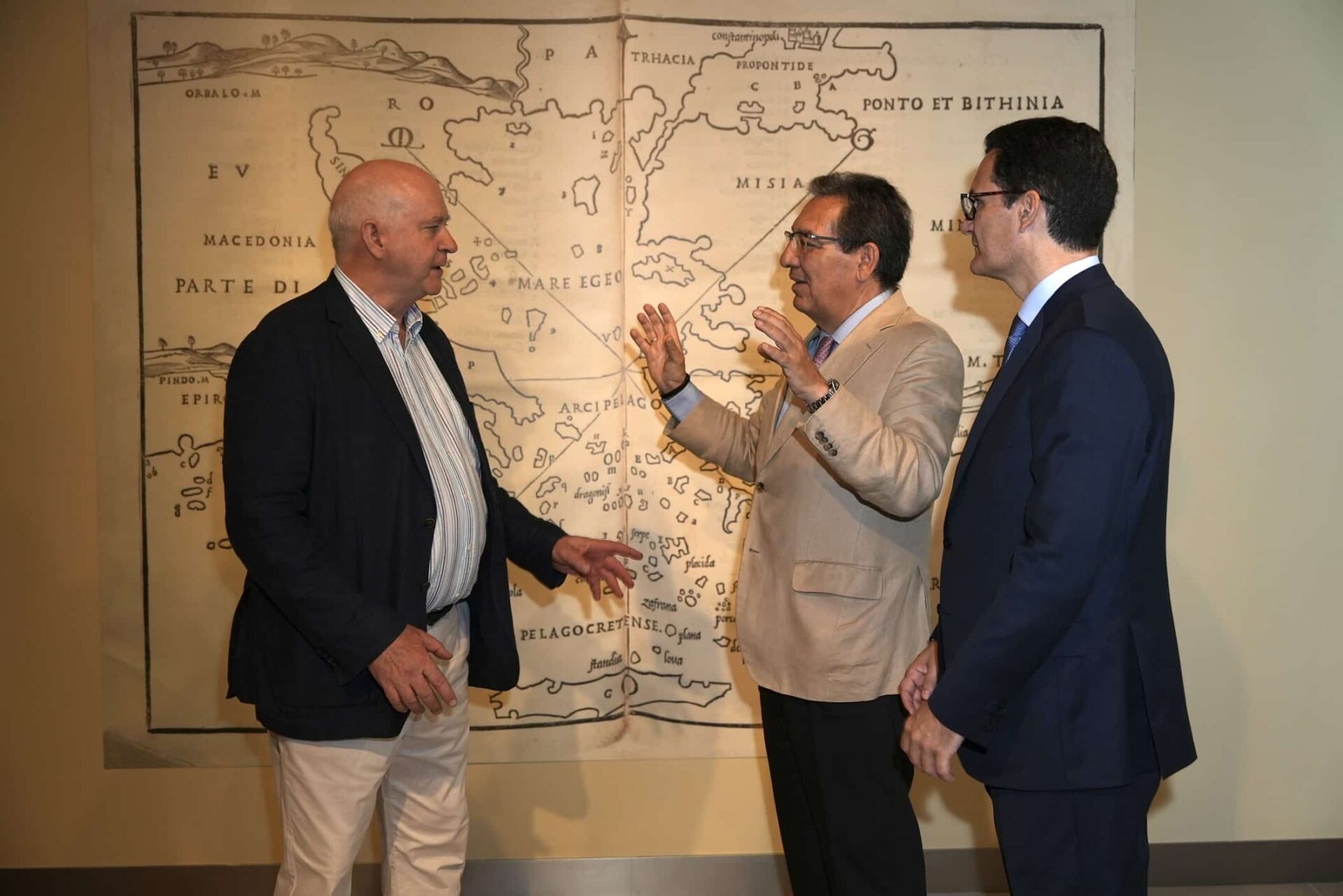 La Fundación Cajasol inaugura “Mapas. Patrimonio cartográfico en Sevilla de los siglos XV al XVIII” en el marco del IX Congreso Europeo de Matemáticas