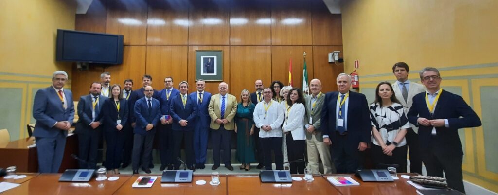 Sesión de trabajo CEA en el Parlamento de Andalucía –  Ciclo de jornadas sobre asuntos de interés para el Diálogo Social y la Negociación Colectiva