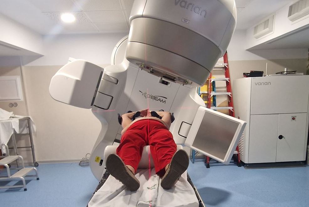 Un novedoso estudio con inteligencia artificial muestra la eficacia de tratamientos más cortos en cáncer de mama 