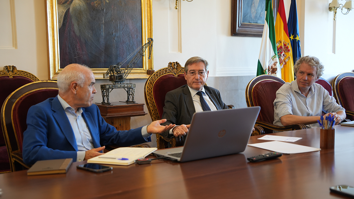 La Cátedra Puerto de Sevilla-US prepara su estreno de cara al inicio del curso académico 2024-25