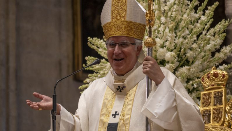 Misa por el 40º aniversario de la ordenación sacerdotal de monseñor Saiz Meneses