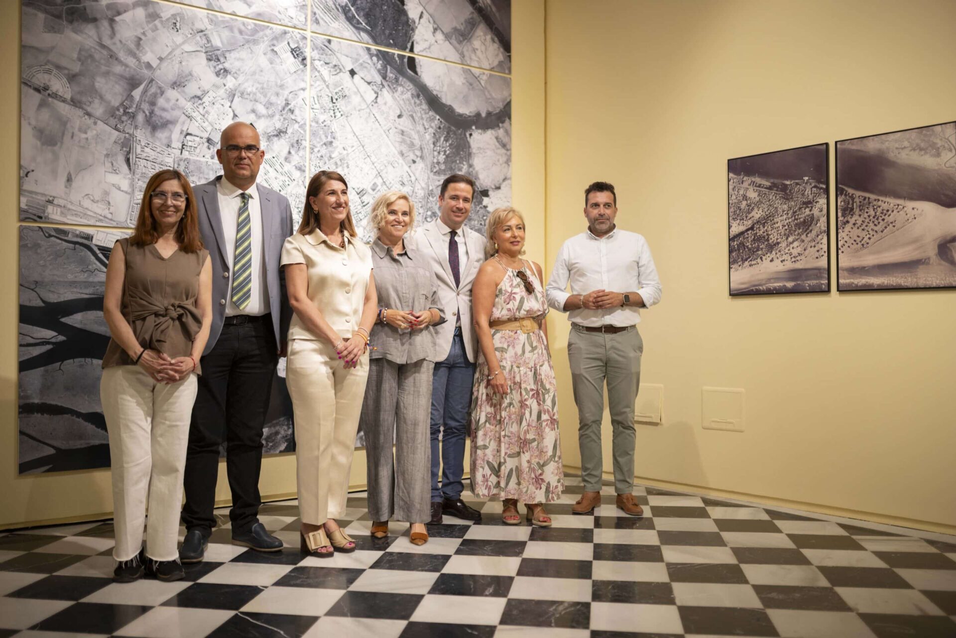 La Sala El Comercial acoge la muestra ‘Huelva desde el aire. Fotografías aéreas durante el siglo XX’