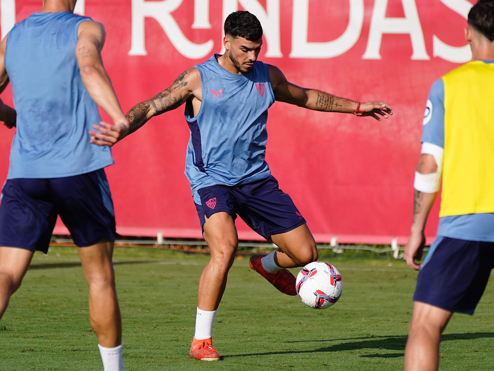 punto y final a la primera semana completa de trabajo con la mirada puesta en el orlando pirates