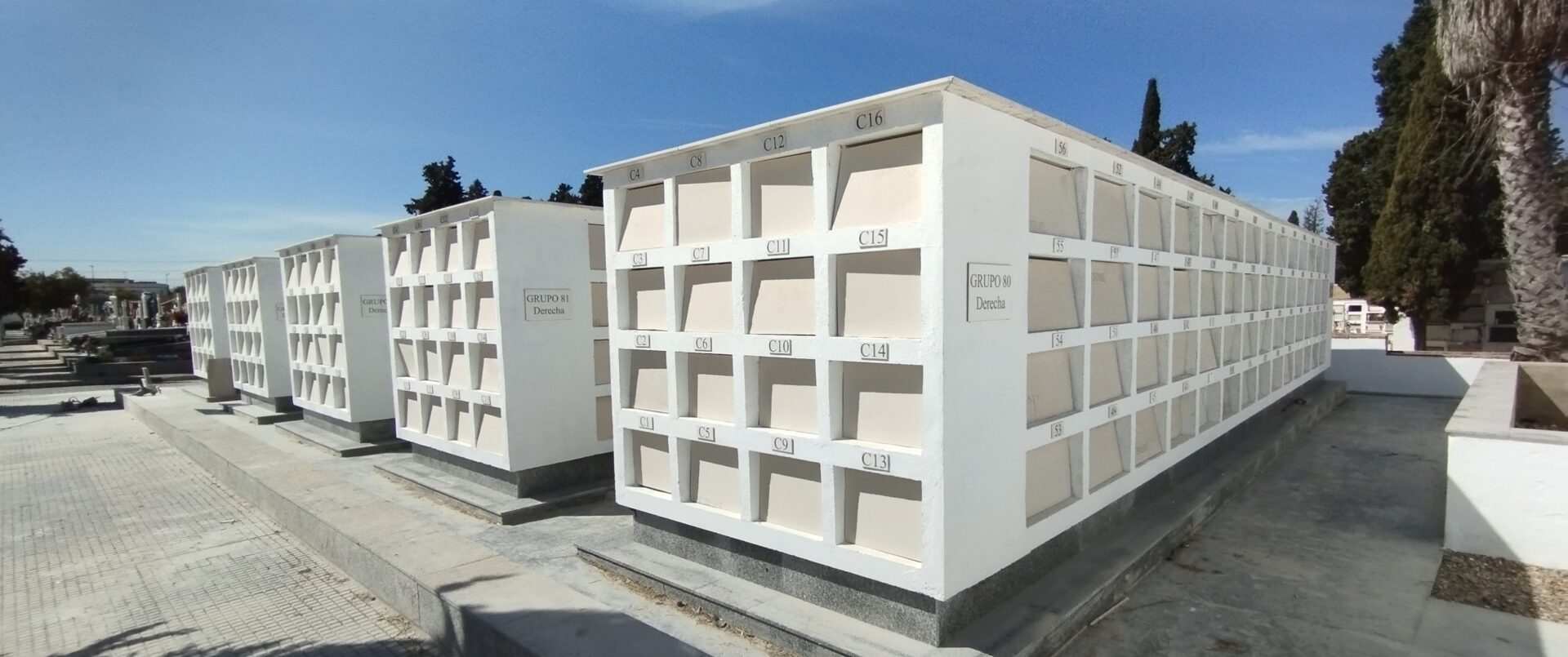 El Gobierno renovará un horno crematorio de restos y realiza obras de accesibilidad y ampliación en el cementerio