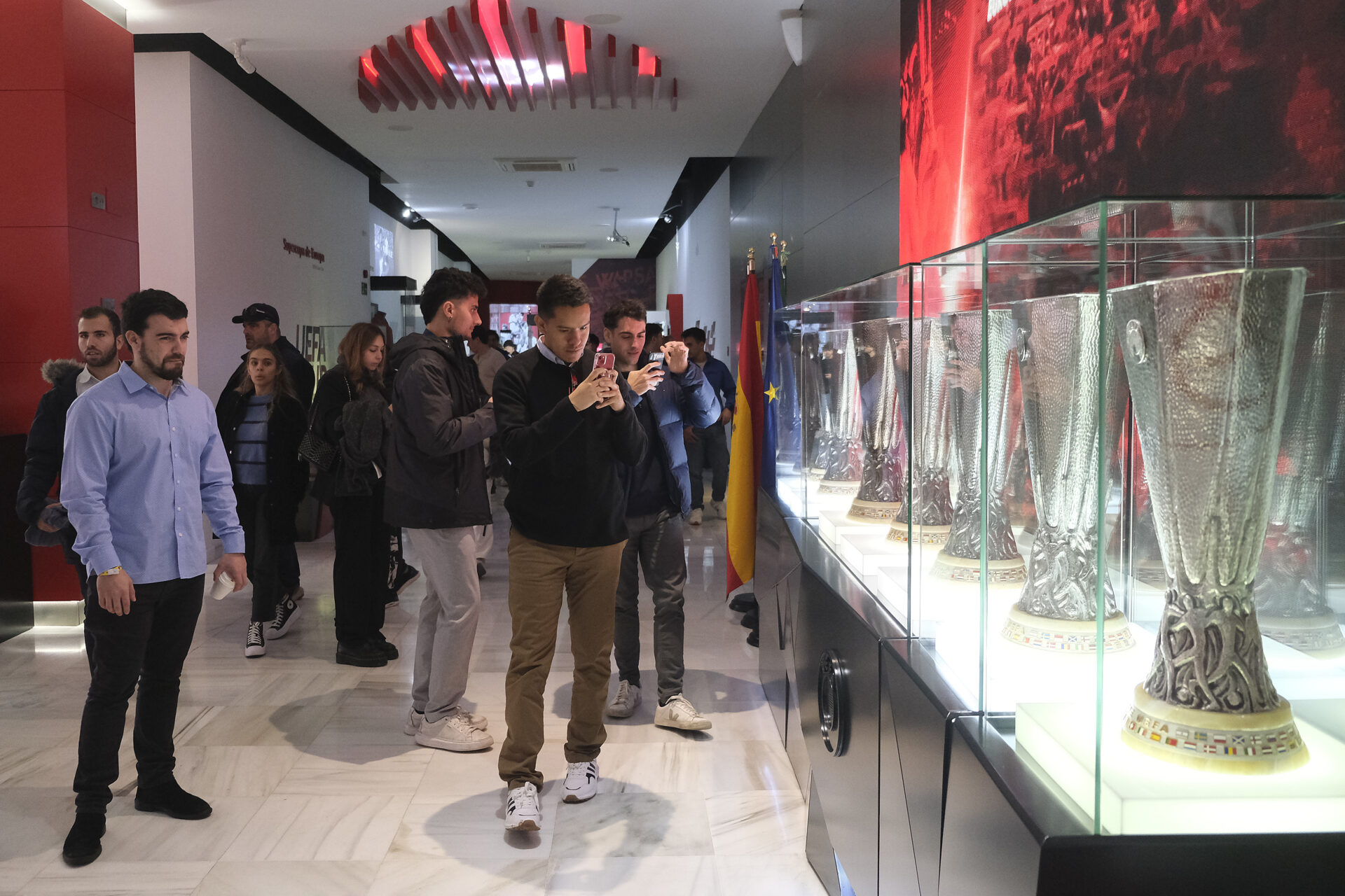 récord histórico de visitantes al stadium tour en la temporada 2023/24