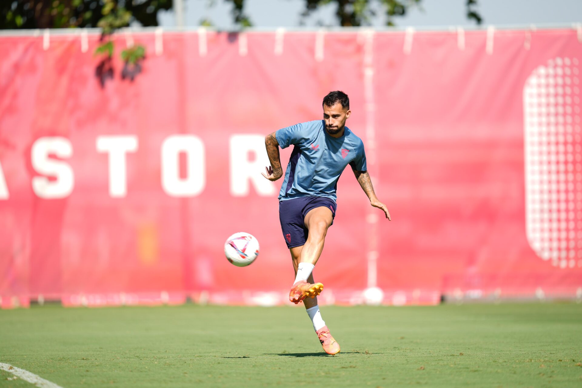 sesión matinal previa al amistoso ante el sporting de portugal