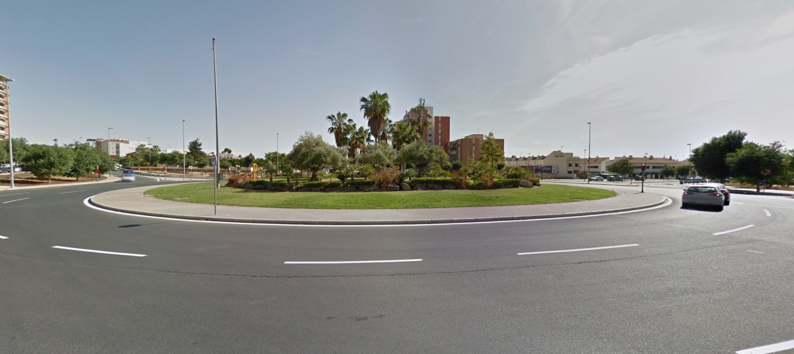 El Ayuntamiento licita las obras para reurbanizar la Avenida de Jerez entre la glorieta Presos de los Merinales y la calle Sacramento