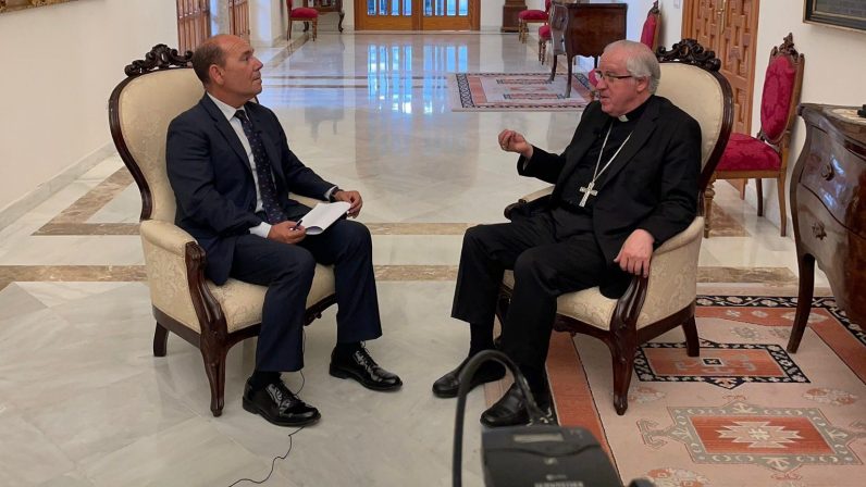 Monseñor Saiz Meneses: «Sirvo a una familia diocesana preciosa y estoy agradecido»
