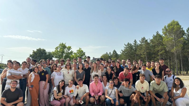Oración, discernimiento y contemplación fueron los ejes centrales de la peregrinación juvenil a Javier (Navarra)
