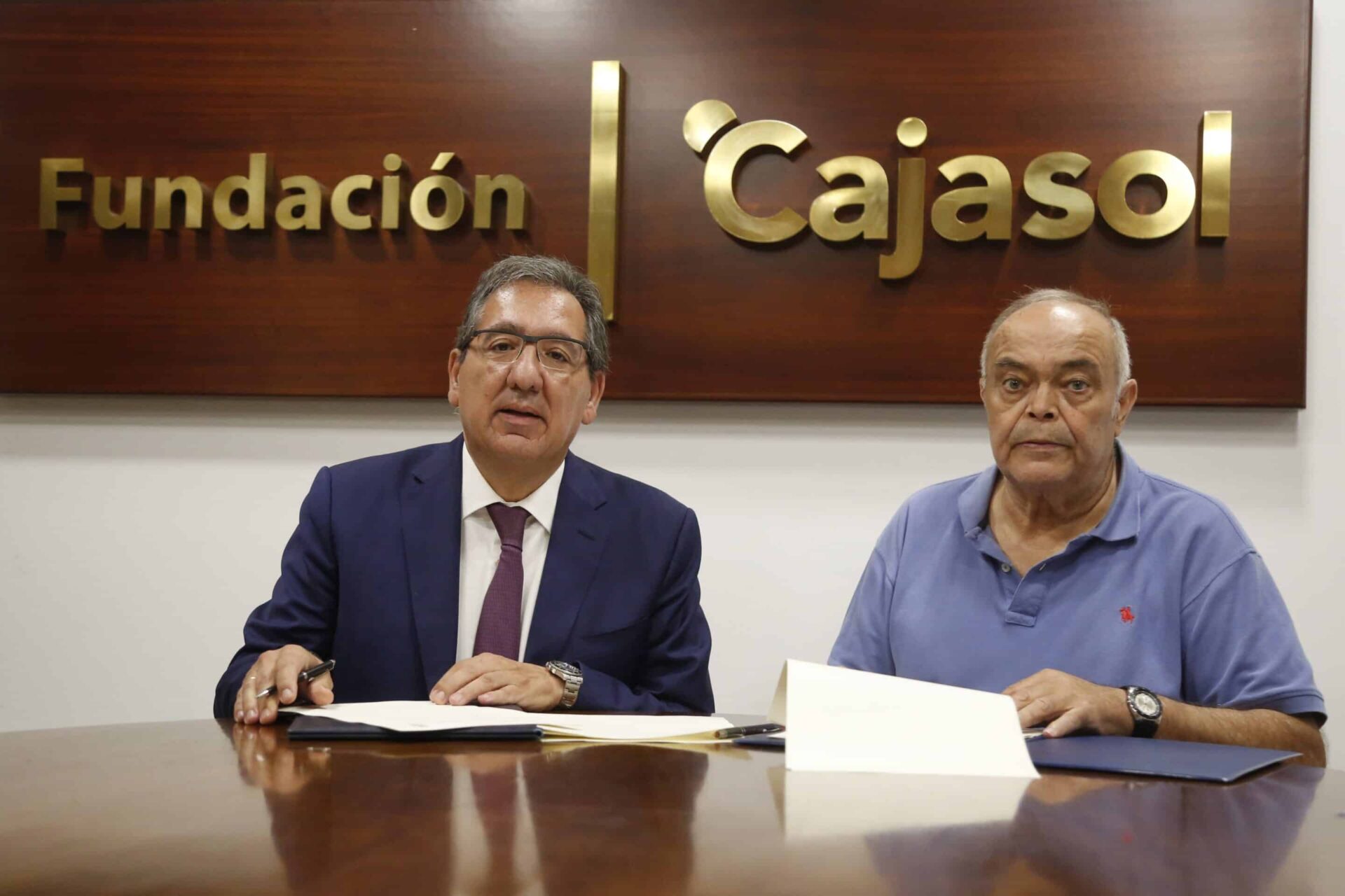 La Fundación Cajasol, colaborador principal del 50º Aniversario de la fundación de la Peña Flamenca Castreña