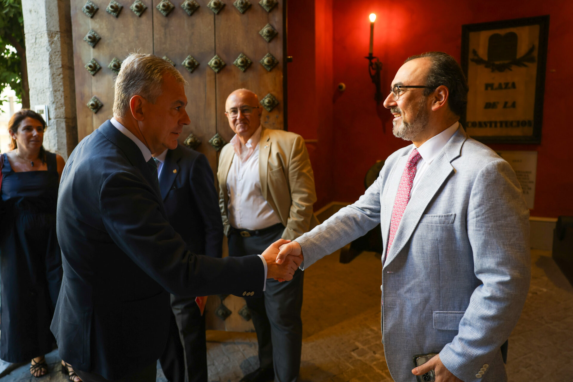El alcalde de Sevilla, José Luis Sanz ha asistido a la inauguración de las jornadas CAF, Corporación Andina de Fomento, del Banco de desarrollo de América Latina y del Caribe.