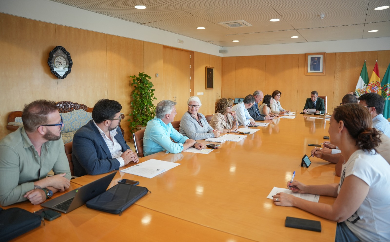 Aceptación del Consejo Rector del OPAEF de la delegación de competencias del Ayuntamiento de Castilleja del Campo