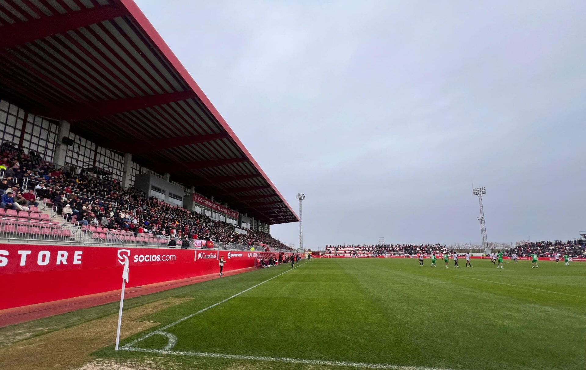 el sevilla atlético comenzará el curso el domingo 25 de agosto a las 20.00 horas ante el real murcia
