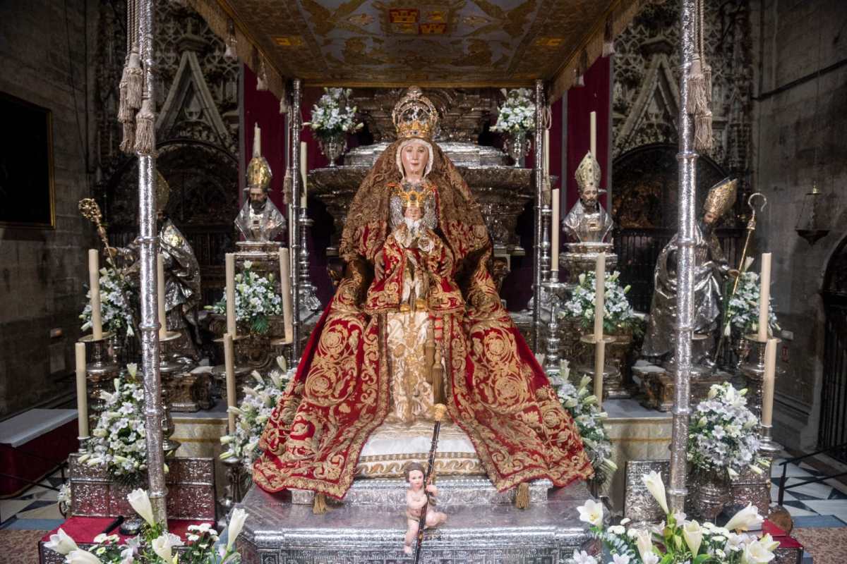 SEVILLA SE CITA CON LA VIRGEN DE LOS REYES UN NUEVO 15 DE AGOSTO