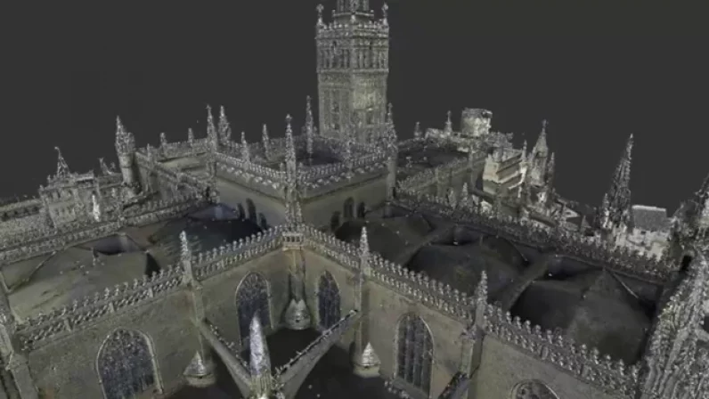 Avanza el escaneo tridimensional de la Catedral de Sevilla