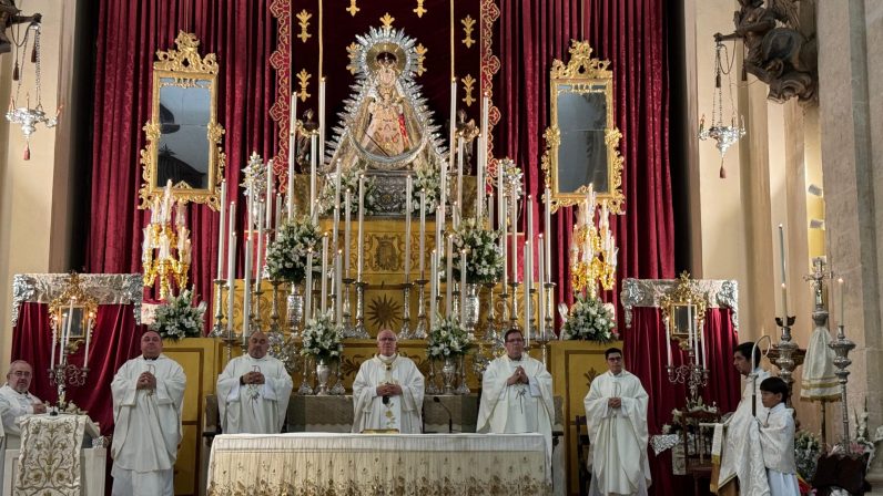 Celebración del 25º aniversario de la coronación de Nuestra Señora del Valle de Écija