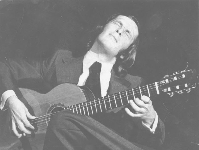 Tomatito, Aurora Vargas, Miguel Poveda o  Israel Fernández, entre otras figuras, dan la bienvenida a la XXIII Bienal de Flamenco con un espectáculo de celebración en torno a Paco de Lucía