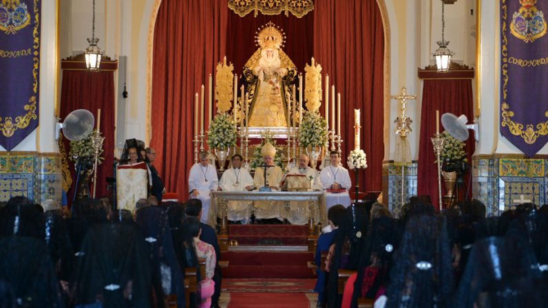 Monseñor Saiz Meneses invita a “crecer en conciencia filial” en el aniversario de la coronación de la Soledad de Gerena