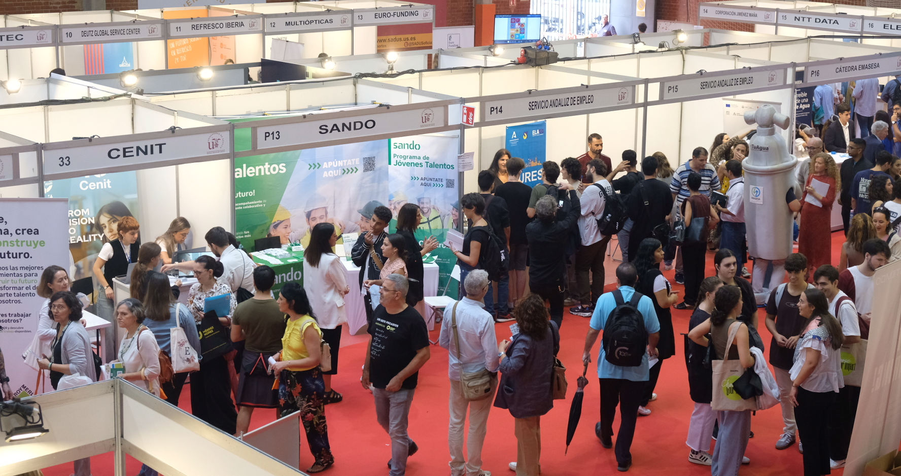 La XI Feria de Empleo de la US despliega un centenar de ofertas de trabajo