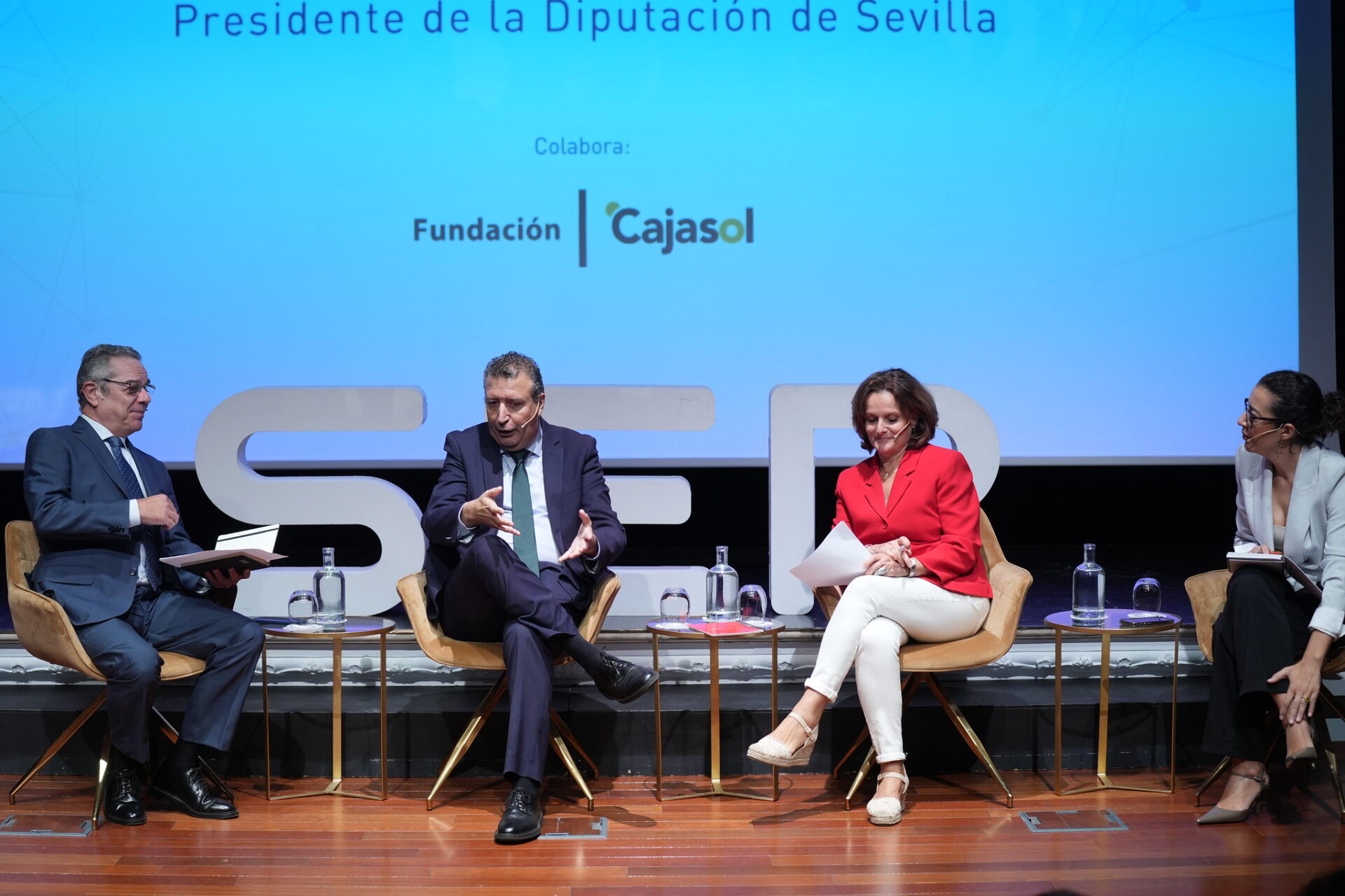 Fernández reitera que el nuevo barrio en Cortijo de Cuarto ‘va en serio’ e insiste en que ‘Sevilla no quiere ser más que nadie y tampoco menos que nadie’