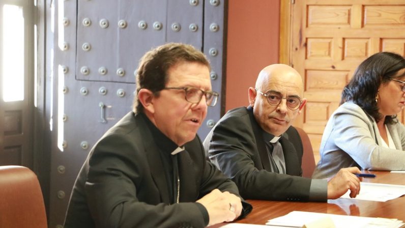 Monseñor Valdivia destaca la colaboración entre la Iglesia y la Junta de Andalucía en materia de patrimonio
