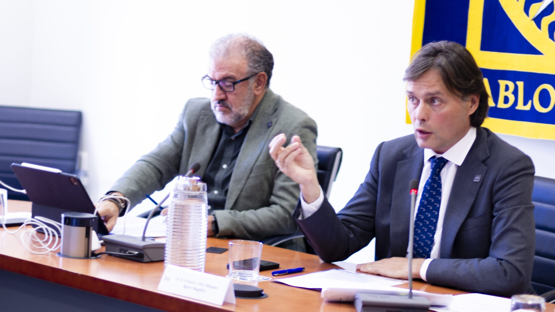 Francisco Oliva transmite en Consejo de Gobierno el desarrollo del Plan Integra y las fases del contrato programa con la Junta