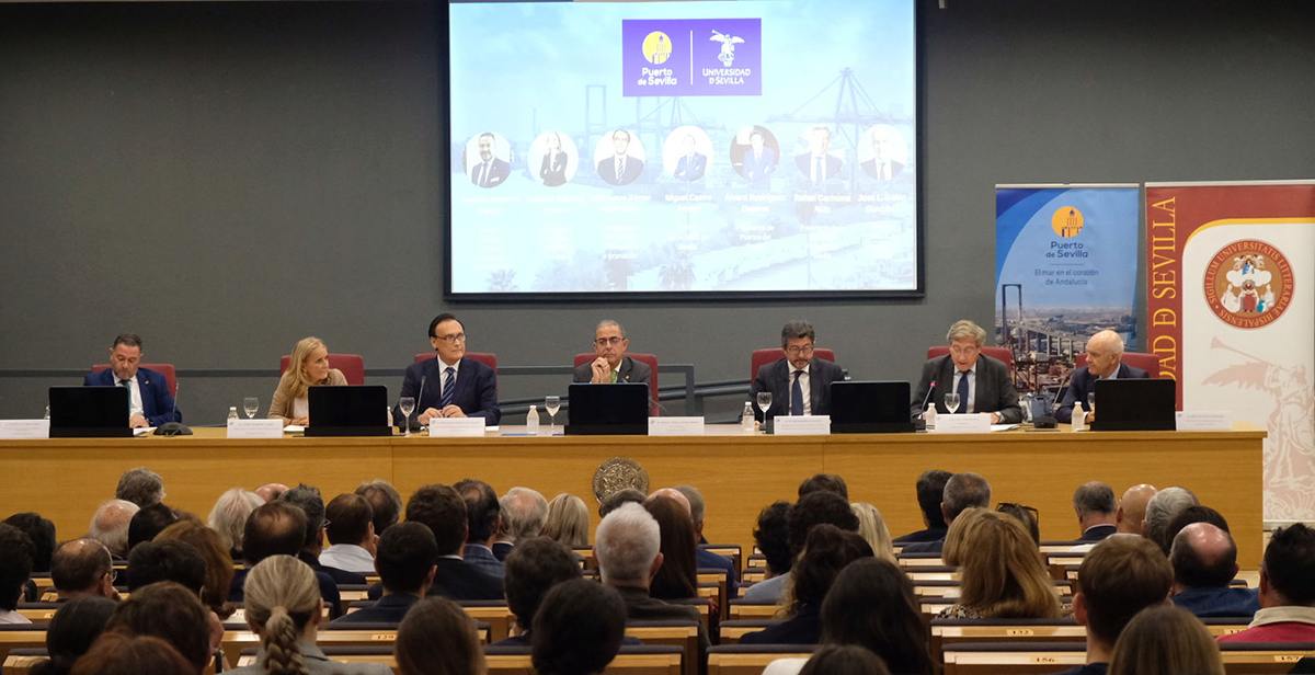 La Cátedra Puerto de Sevilla inaugura curso y refuerza la alianza puerto-universidad