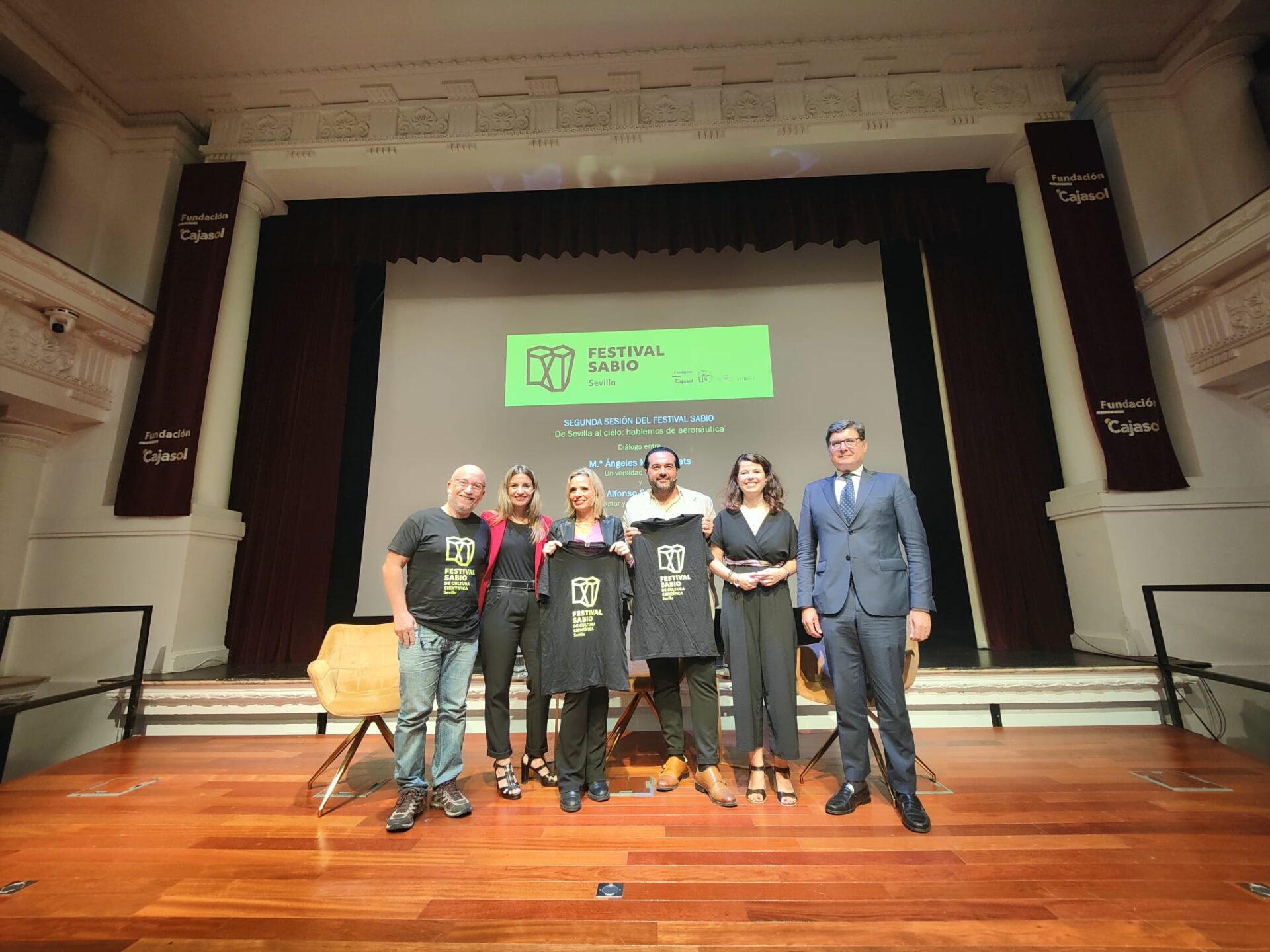 El poeta y repentista Alexis Díaz-Pimienta y la investigadora Cristina Moya cierran el I Festival Sabio