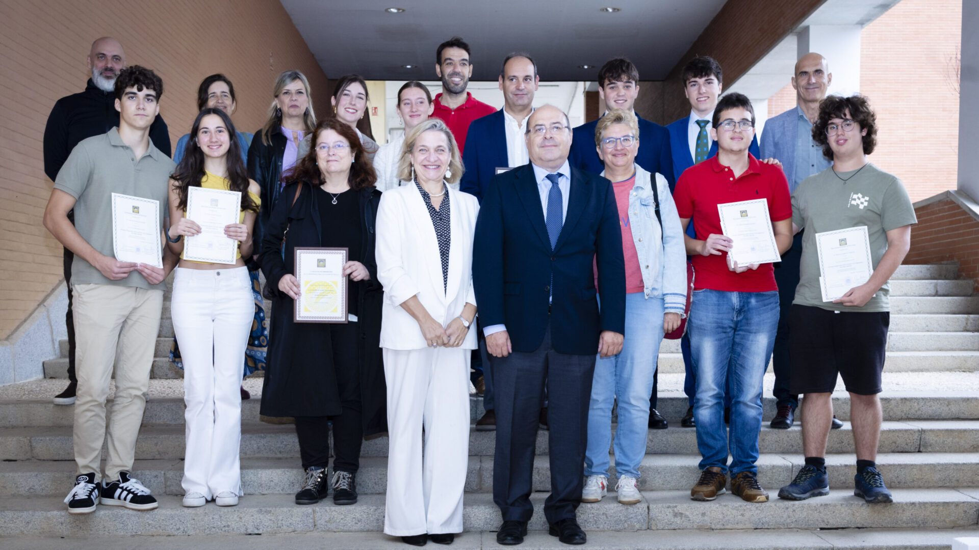 El IES Virgen de Valme de Dos Hermanas, Premio Humanitas de la UPO para Jóvenes Investigadores