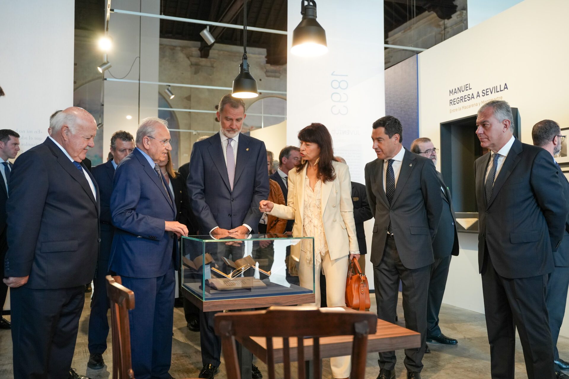 Su Majestad Felipe VI inaugura en el centro de la cultura de Artillería, la exposición ‘Los Machado. Retrato de familia’