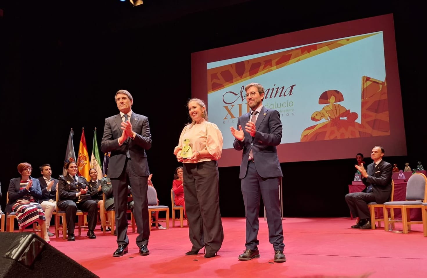La delegada del rector para la Igualdad de Género Mónica Domínguez, galardonada con el Premio Menina 2024