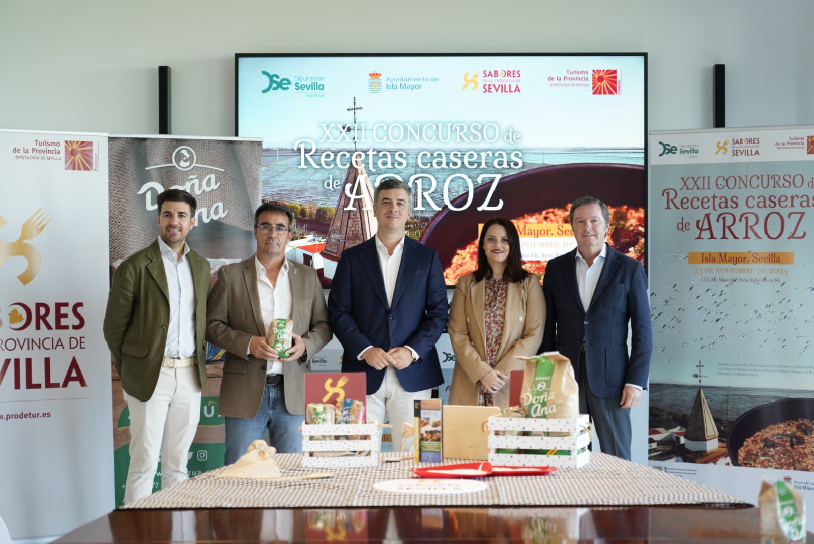 Isla Mayor acoge la XXII edición del tradicional Concurso de Recetas Caseras de Arroz que organiza la Diputación