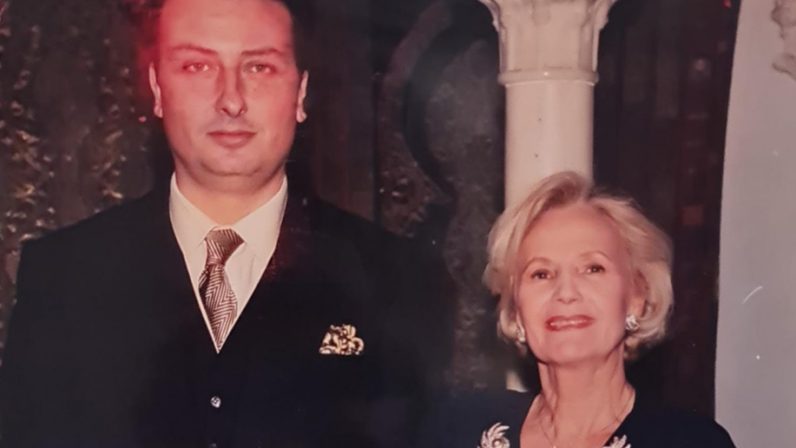 Monseñor Saiz Meneses preside la misa exequial de Teresa Barrio, madre de Alberto Jiménez Becerril: “Teresa nos ha enseñado con su vida que es posible perdonar”