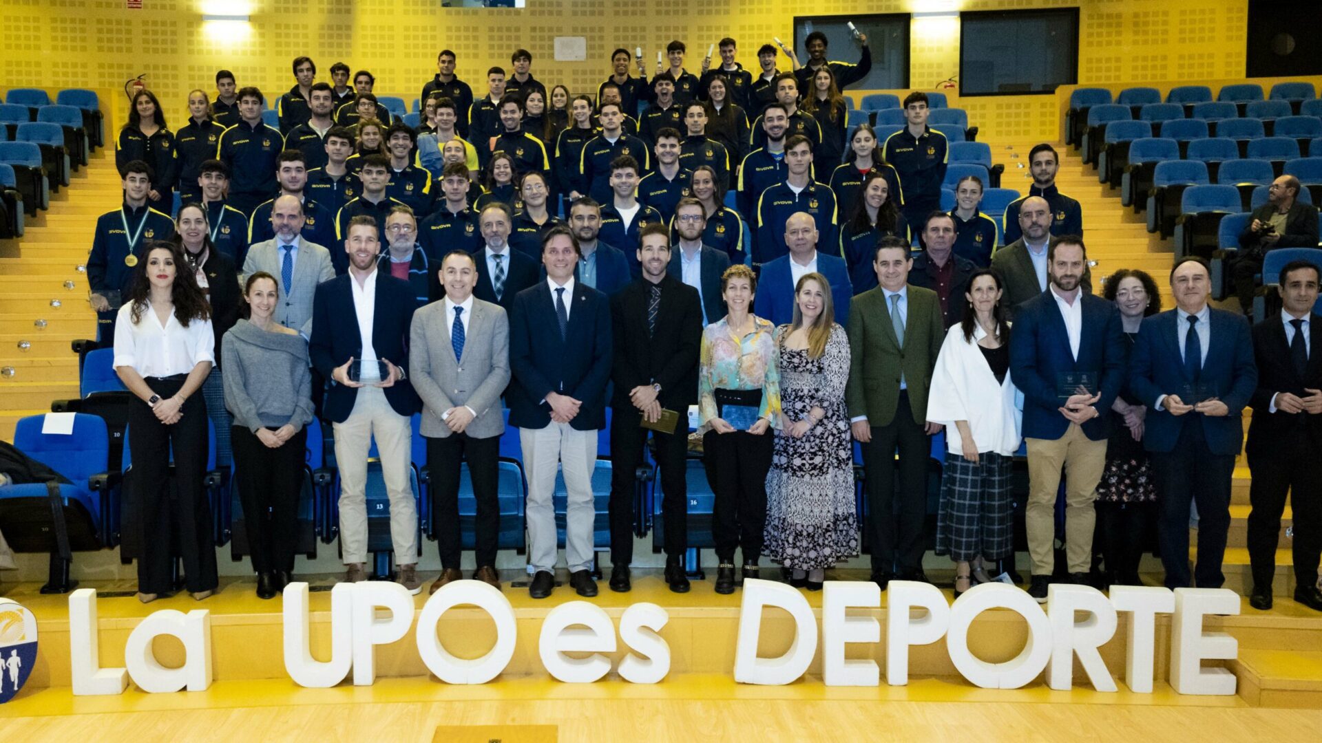 Reconocimiento en la Olavide a estudiantes y entidades protagonistas de un año de deporte universitario
