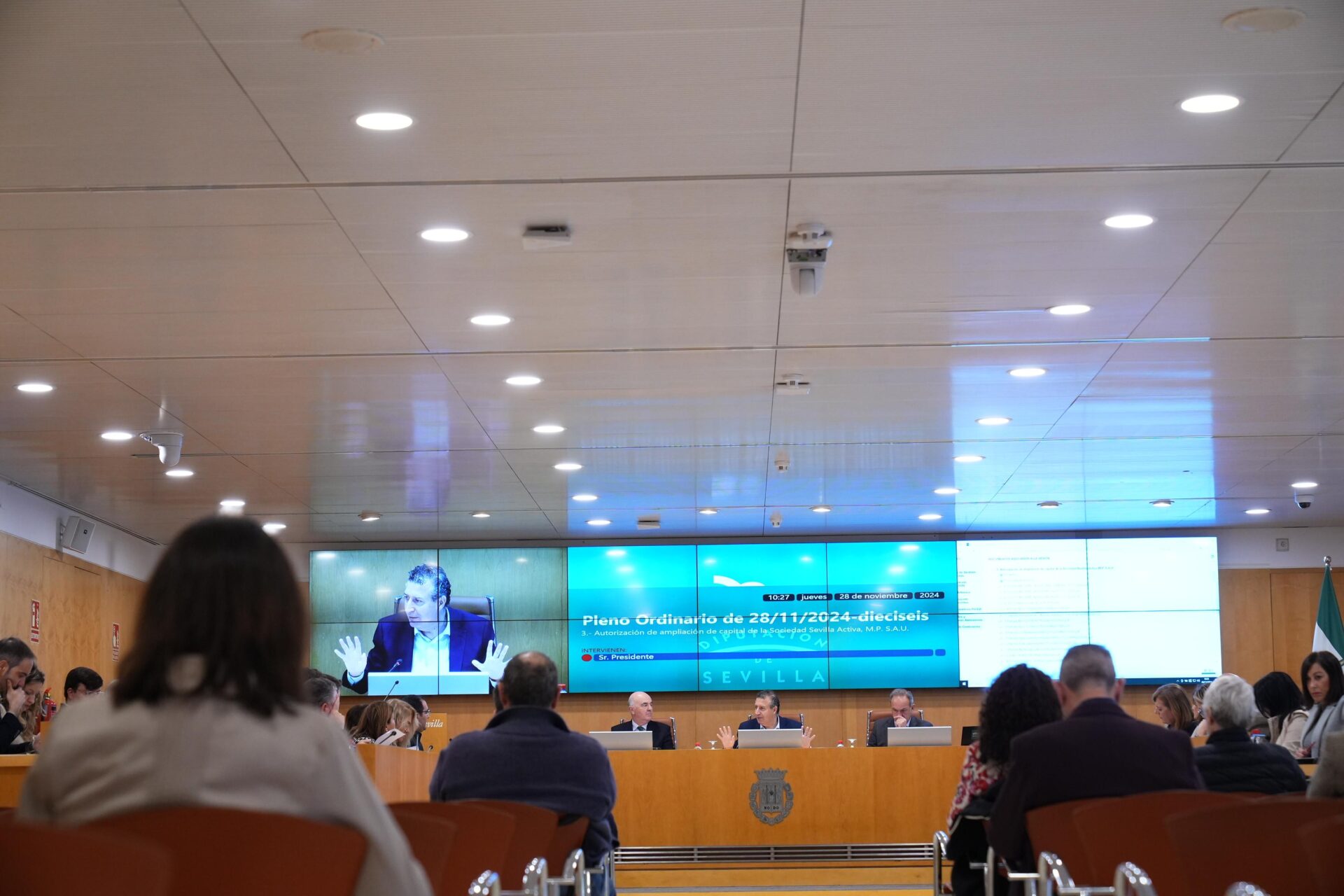 El Pleno de la Diputación, unánime en la puesta en carga de 10M€ para que las entidades locales sevillanas adquieran maquinaria y vehículos para la limpieza de espacios públicos