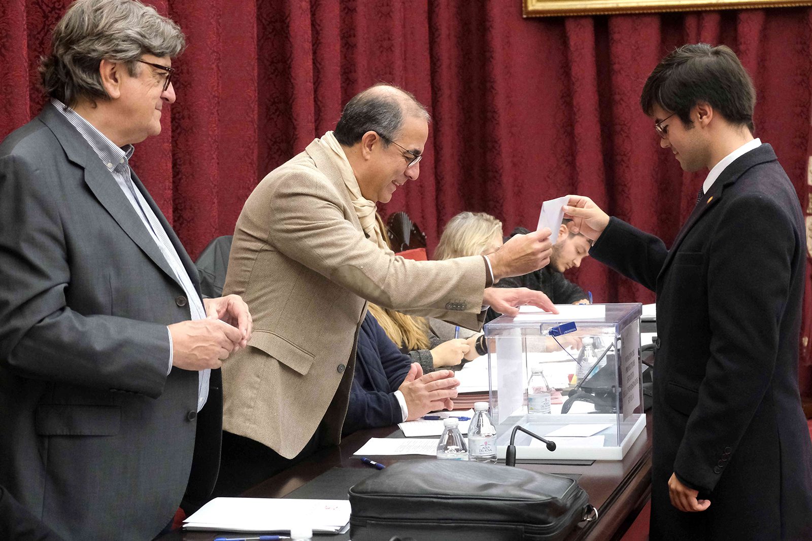 El Claustro vota el nuevo proyecto de Estatuto de la US