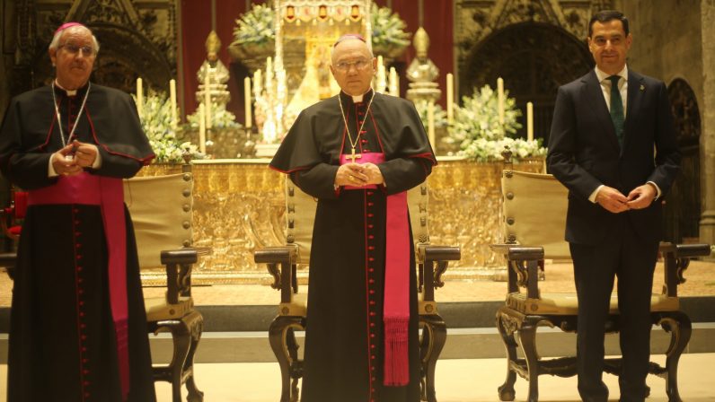 Monseñor Edgar Peña inaugura el congreso internacional destacando el papel de las hermandades frente al individualismo y la creciente secularización