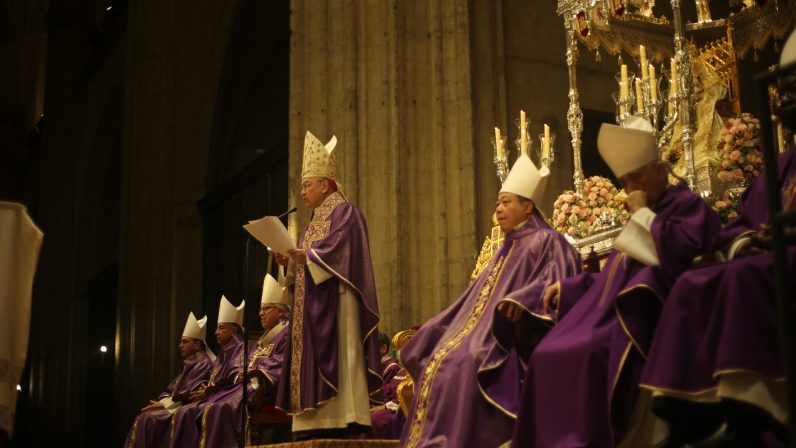 Mons. Edgar Peña: “Dios está con nosotros y no nos abandona nunca”