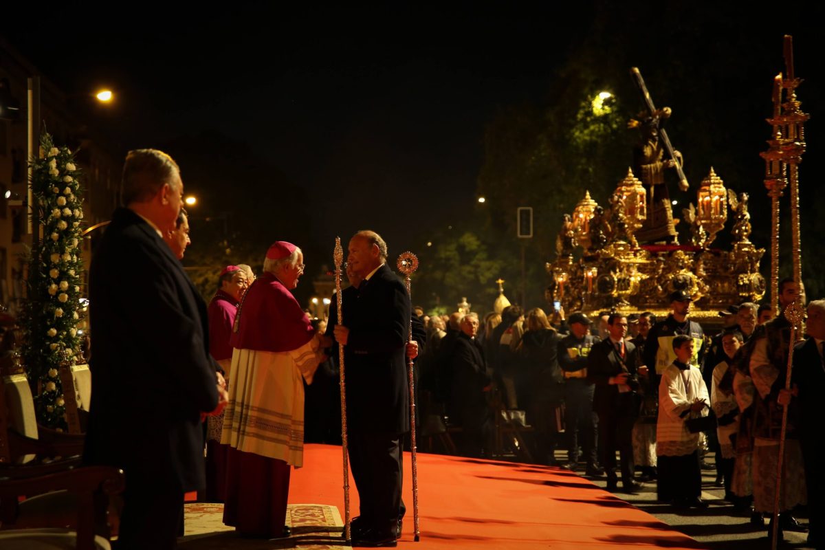 UNA HISTÓRICA PROCESIÓN DE CLAUSURA PUSO EL BROCHE DE ORO AL II CONGRESO INTERNACIONAL DE HERMANDADES Y PIEDAD POPULAR