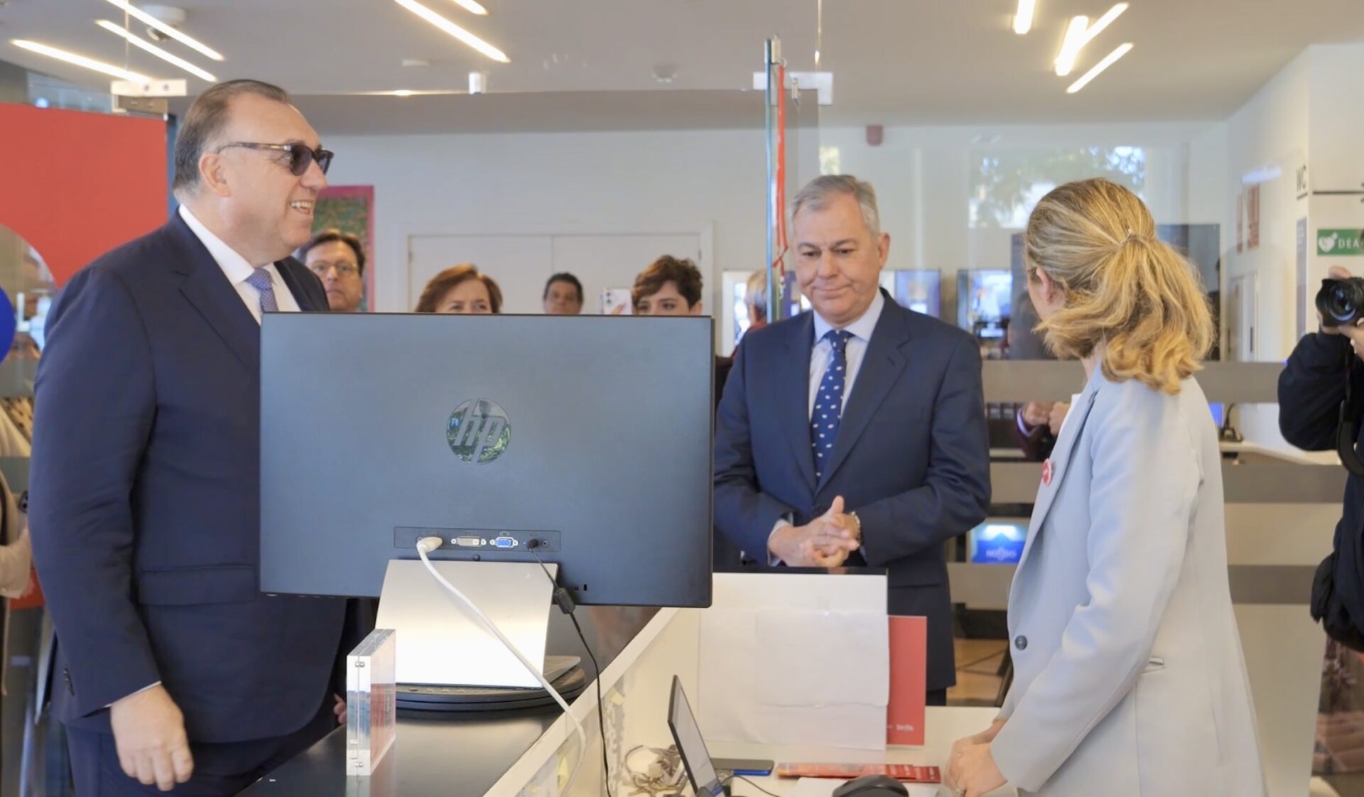 Andalucía se promocionará en las Oficinas de Información Turística de Sevilla, lo que permitirá ofrecer a los visitantes una visión global