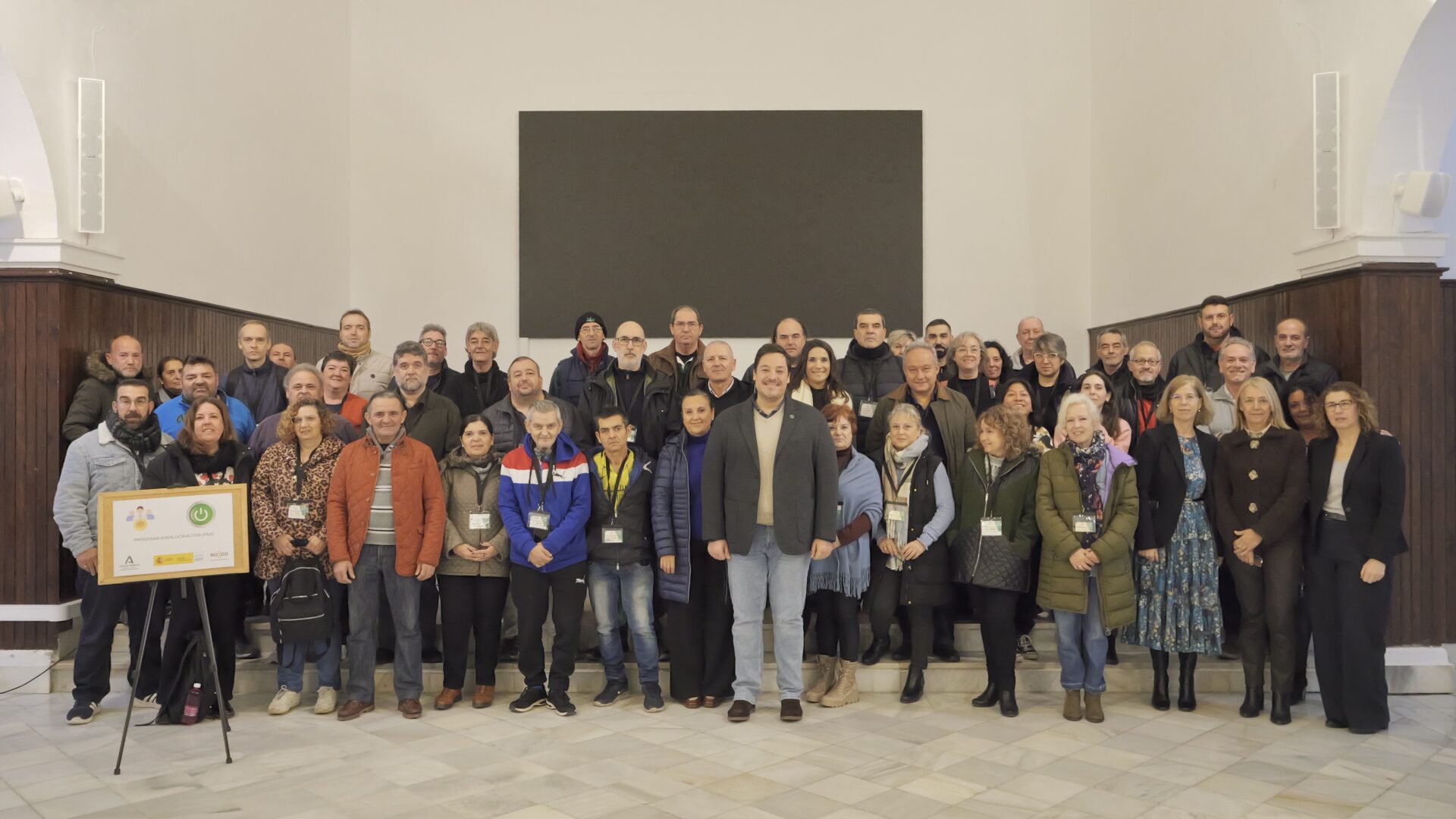 El Gobierno de Sanz impulsa el empleo para mayores de 45 años con la contratación de 84 desempleados