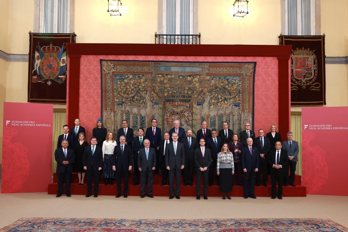La Fundación Cajasol participa en la reunión del Patronato de la Fundación pro-RAE presidida por S.M. el Rey Felipe VI