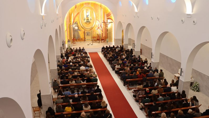 Reapertura del templo de María Auxiliadora en Nervión