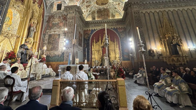 El arzobispo preside la fiesta de san Juan Bosco en los salesianos de Utrera