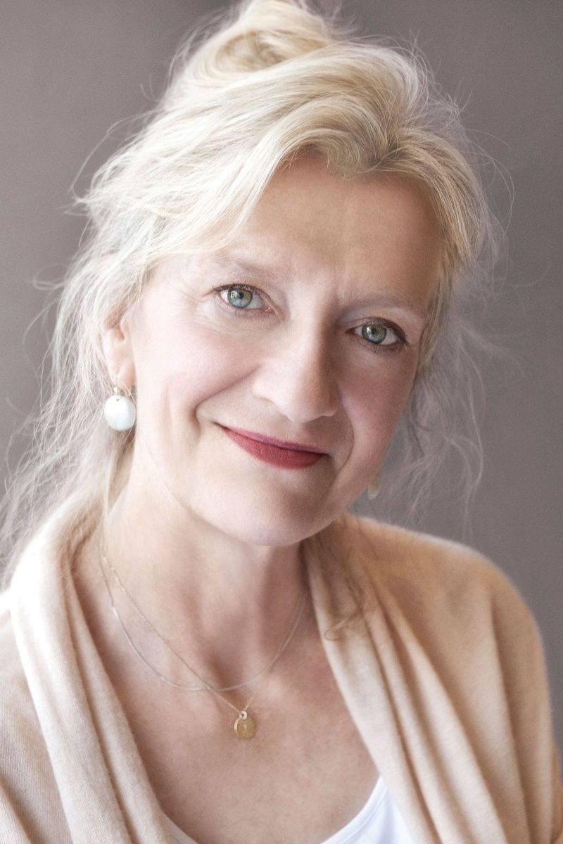 La escritora norteamericana Elizabeth Strout abre el IV Festival Literario de América y Europa ‘Escribidores’ en Sevilla