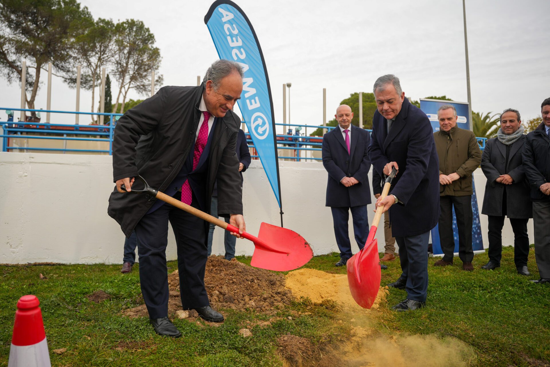 Emasesa inicia la construcción de la planta de preozonización para asegurar la calidad del agua incluso en periodos de sequia