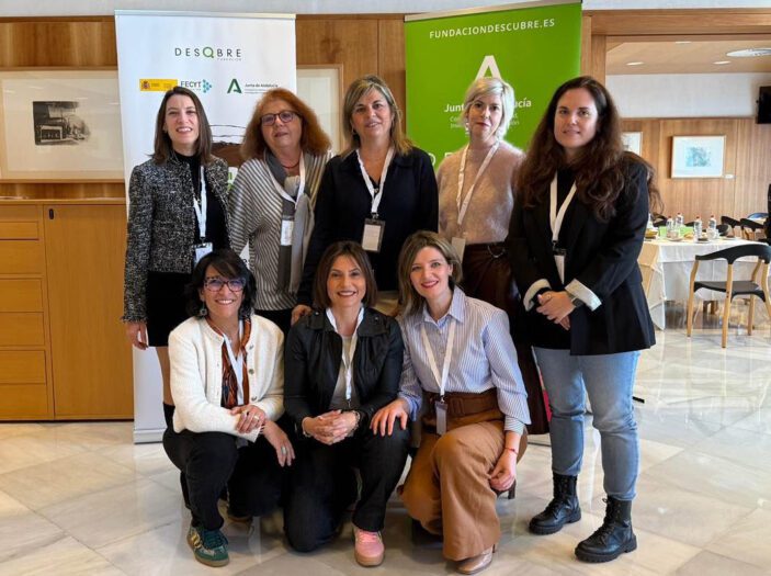 La UPO participa en una edición especial de Café con Ciencia en el Parlamento de Andalucía para celebrar el Día Internacional de la Mujer y la Niña en la Ciencia   La investigadora del Área de Fisiología de la Universidad Pablo de Olavide, Rocío Leal Campanario, ha participado en esta iniciativa impulsada por la Fundación Descubre y que persigue despertar vocaciones científicas y presentar referentes femeninos actuales en este ámbito. 
