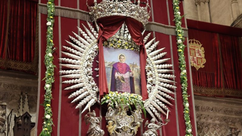 Conferencia de monseñor León sobre el beato Torres Padilla en la Parroquia de San Sebastián