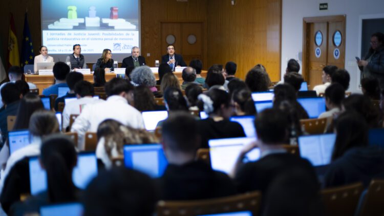 Las I Jornadas de Justicia Juvenil analizan las prácticas restaurativas en el sistema penal de menores   Organizadas por el Grupo Interuniversitario e Interdisciplinario de Investigaciones sobre la Criminalidad